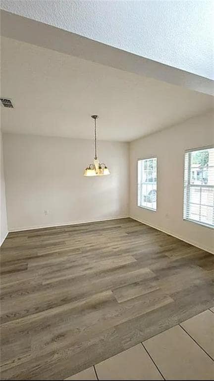 Photo - 460 Nadeau Way