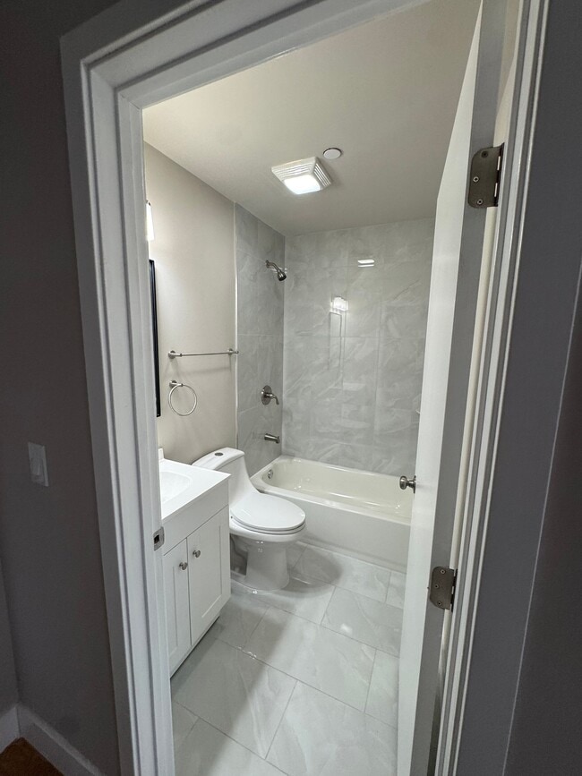 Photo - 3701 Powelton Ave Unit 1 RR