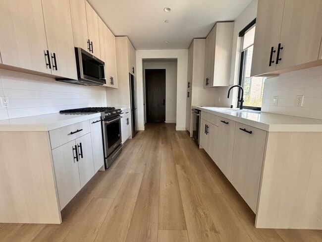 Photo - Luxury Living in the Heart of Downtown Encinitas Unit 206 J Street