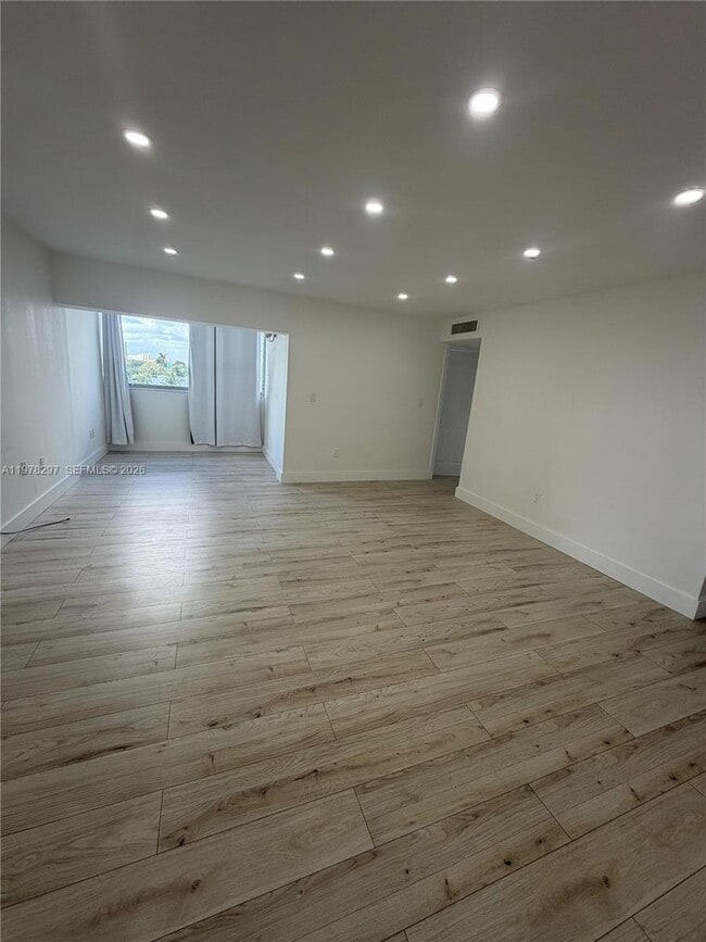 Photo - 750 NW 43rd Ave Unit 501