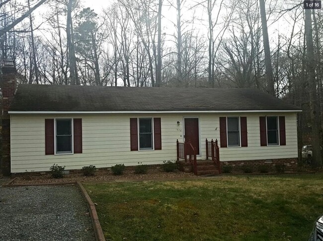 Photo - 1612 Celia Crescent