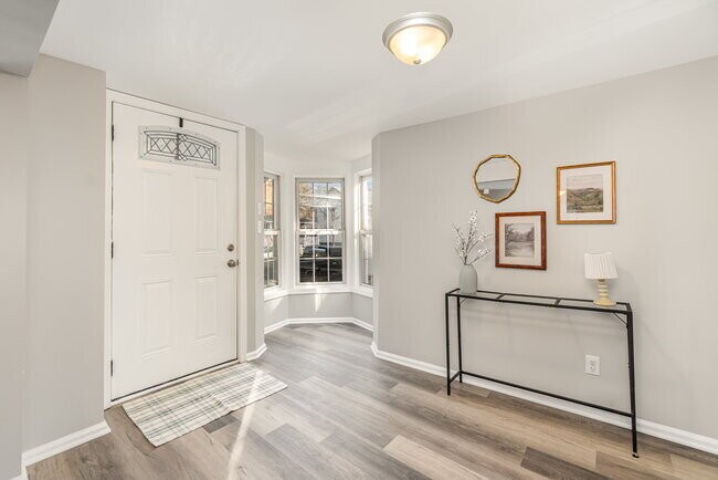 Photo - 28 W Main St