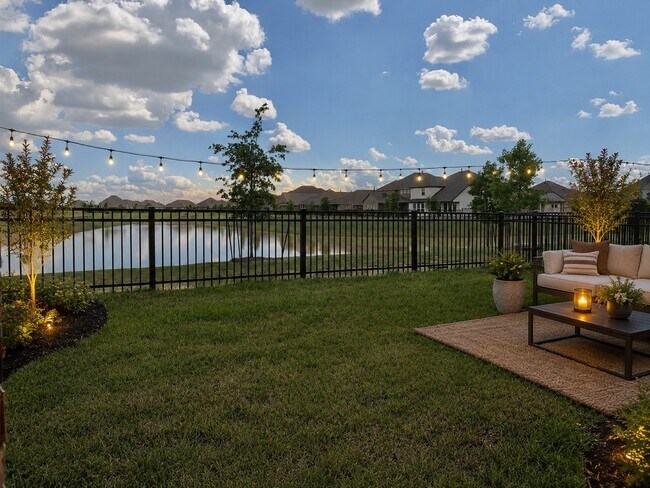 1024 Greenshank Dr