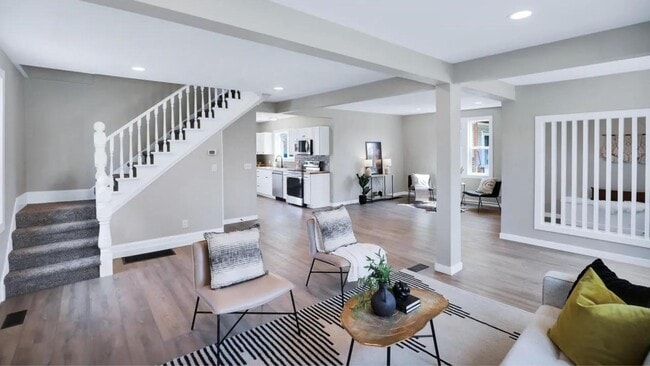 *FREE RENT FOR OCTOBER* Updated 3 bed/1.5 ... - *FREE RENT FOR OCTOBER* Updated 3 bed/1.5 ...