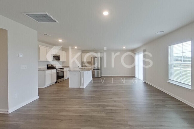 Photo - 47 Springdale Rd