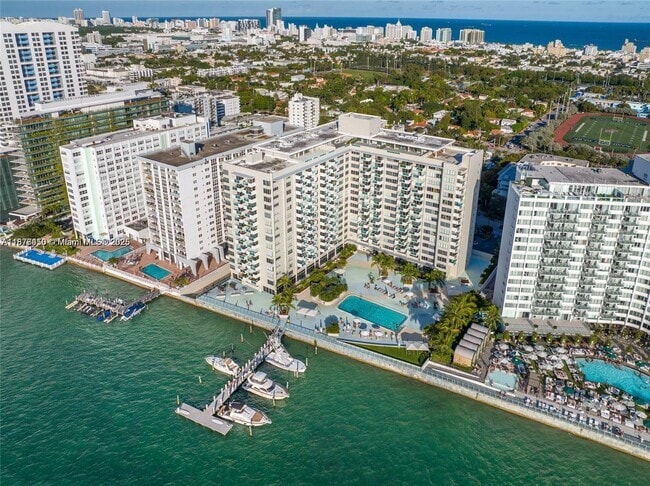 Photo - 1200 West Ave Unidad 322