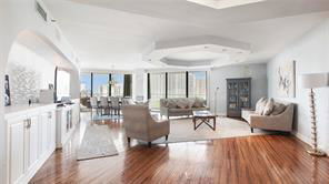 Photo - 19842 Turnberry Way