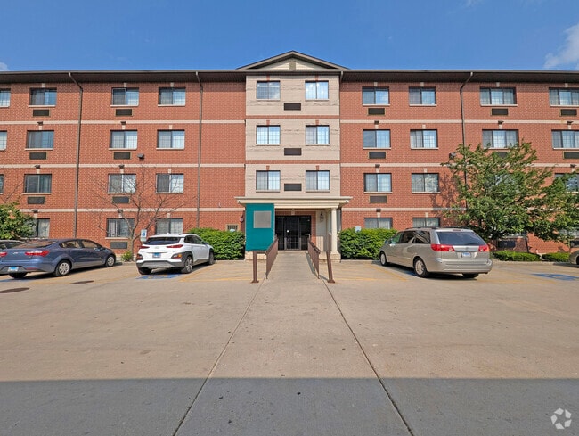 Building Photo - 3370 W Brooke Ave Unit 414 Rental