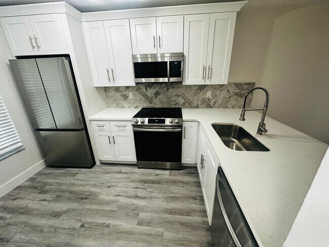 Photo - 2 Bed/2 Bath, 1 story Villa in Veterans Villas AVAILABLE NOW!