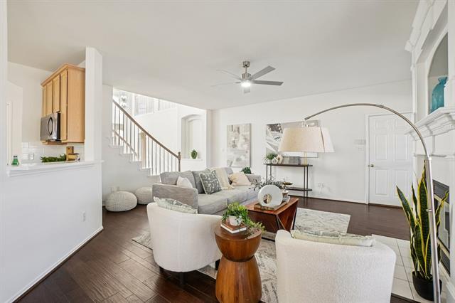 Photo - 237 Mimosa Dr