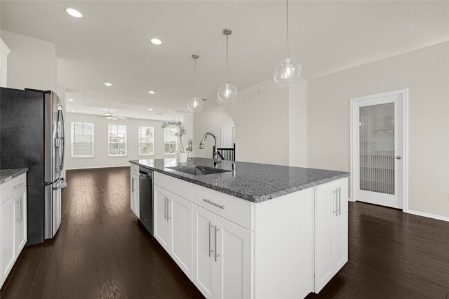 Photo - 1909 Monaco Memorial Ln