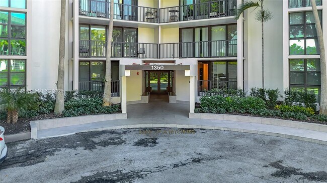 Photo - 1350 River Reach Dr Unit 118