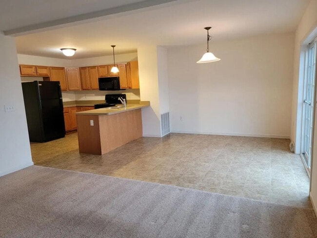 Photo - 701 Winding Ln