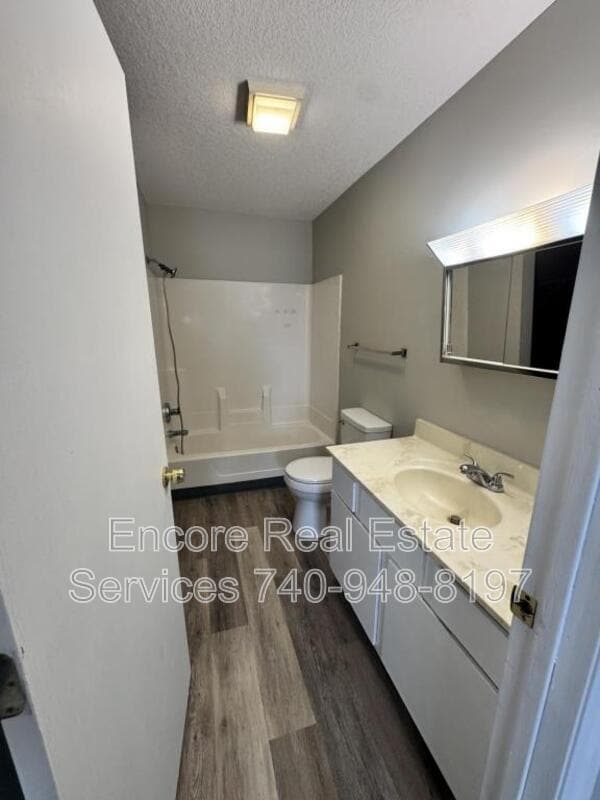 Photo - 563 Brookside Ct