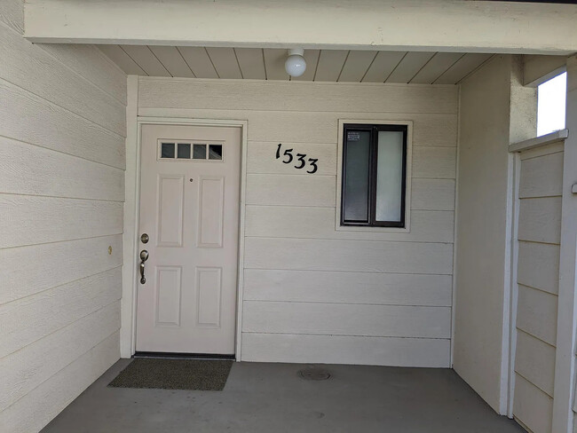 Main door - 1533 N 1st St