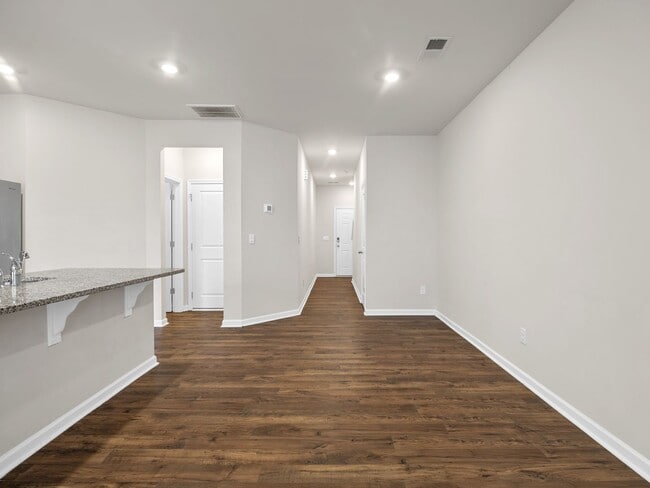 Photo - Modern living meets Convenience- Townhome in Greer, SC!