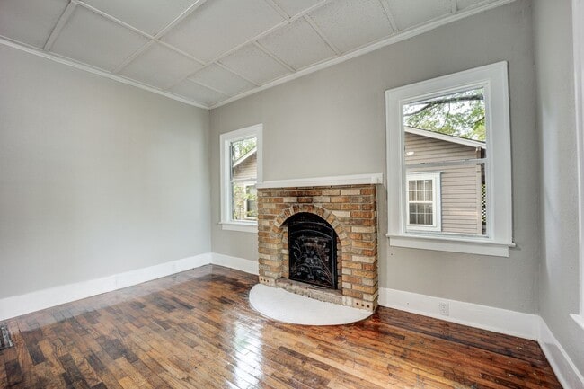 Photo - Freshly Updated 3 Bedroom House