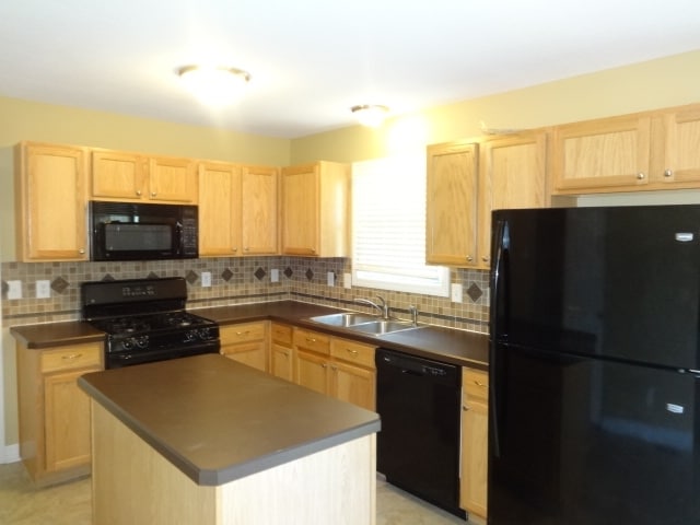 Photo - 8502 Flowering Cherry Dr