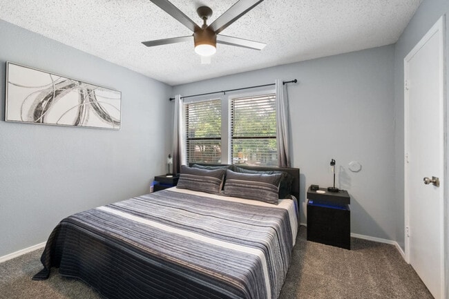 Photo - 105 Maple St Unidad SI ID1580251P