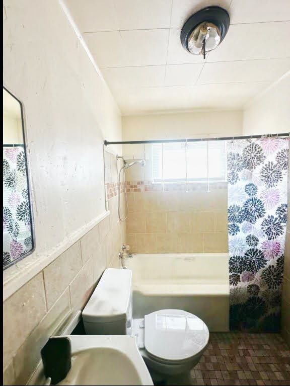 Photo - 533 Stillwood Dr