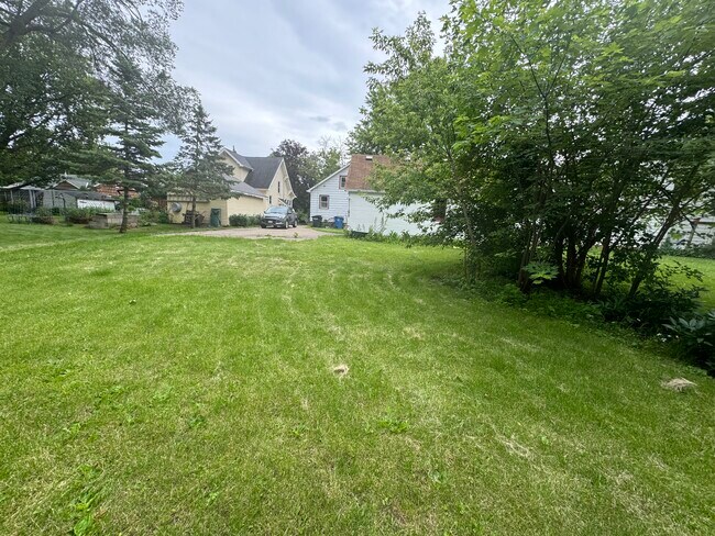 Photo - 118 W 22nd Ave