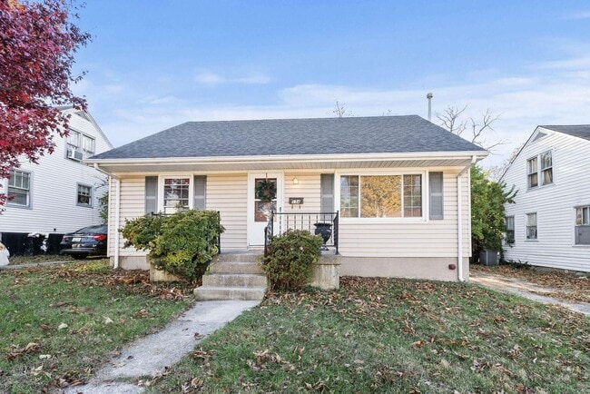 Building Photo - 154 Northwood Dr