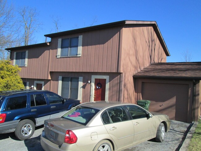 Campus View Apartments For Rent in WV