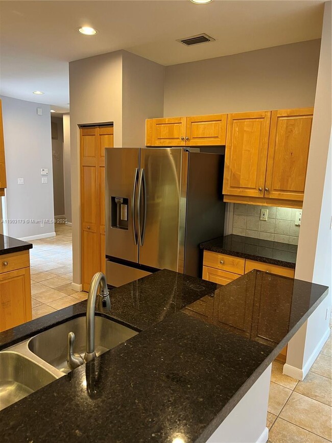 Photo - 15827 SW 12th St