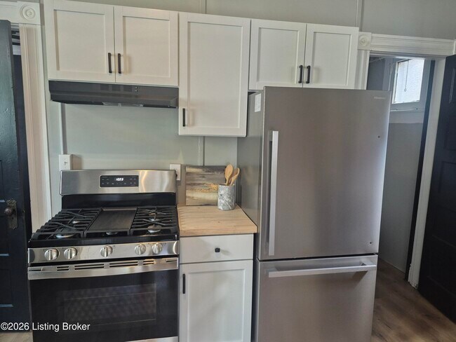 Photo - 1116 E St Catherine St