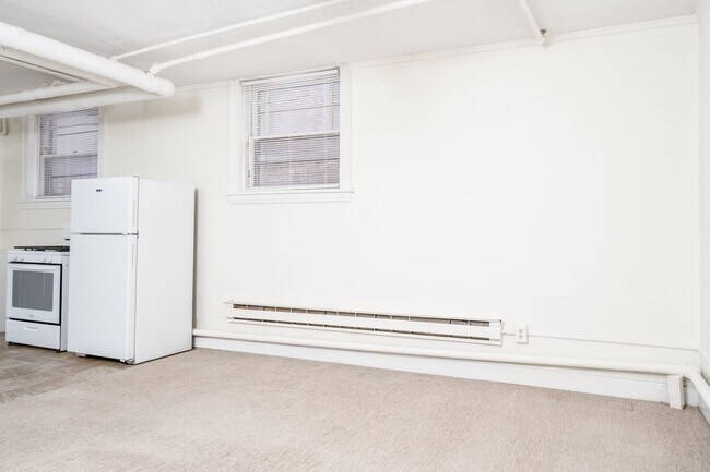 Photo - 1910 1st Ave S