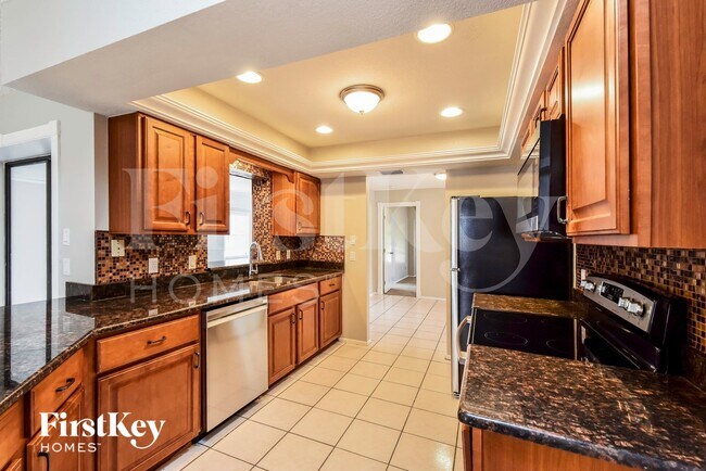 1000 Vega Ave NW