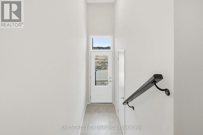 Photo - 2A Big Willow Cres