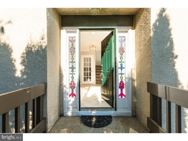 Photo - 11 Lexington Ct