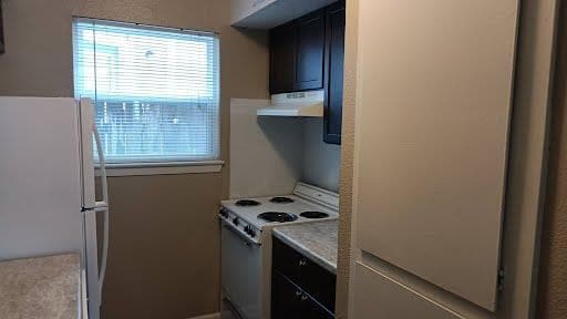 Photo - 700 Franklin Blvd