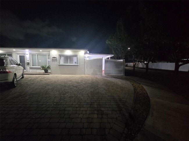 Photo - 5790 W 12th Ln Unidad 1