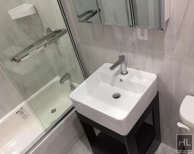 19 AVENUE Unidad 2 Rental Queens, NY