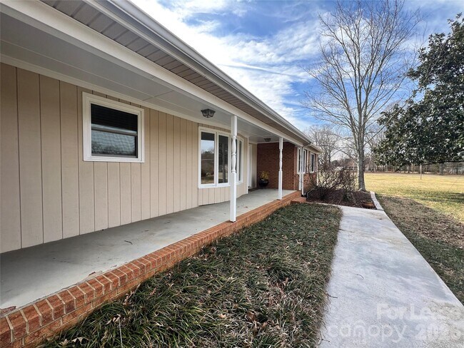 Photo - 149 Lytton Farm Rd