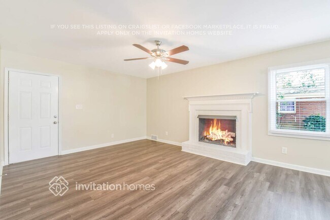 Photo - 3332 Bonneville Dr