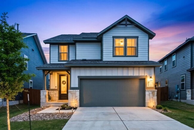 Building Photo - 217 McCrae Dr