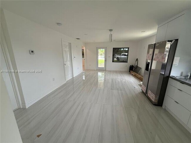 Photo - 18333 SW 296th St