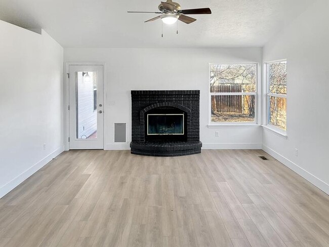 Photo - 5317 N Candlestick Ave