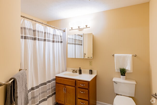 1BR, 1BA - 600SF (Linden)