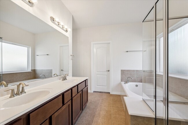 Photo - 205 Brookwood Park Ln