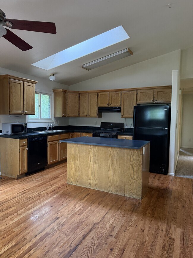 444 Palmetto Dr