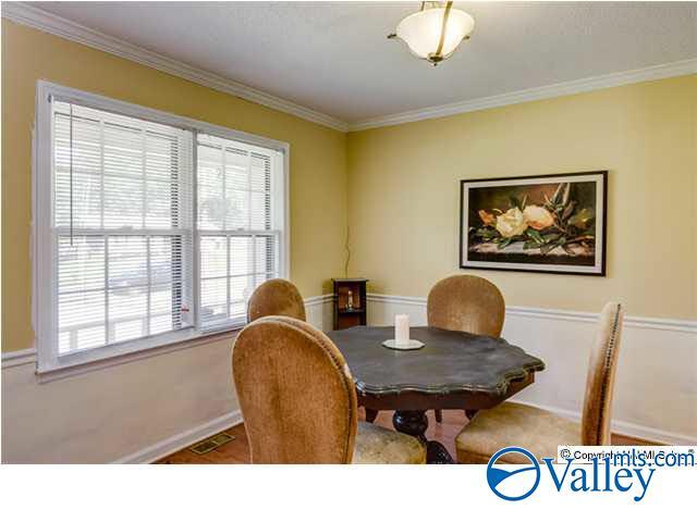 Photo - 127 Frankie Ln