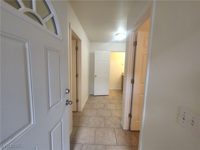 Photo - 1741 Galaxy St