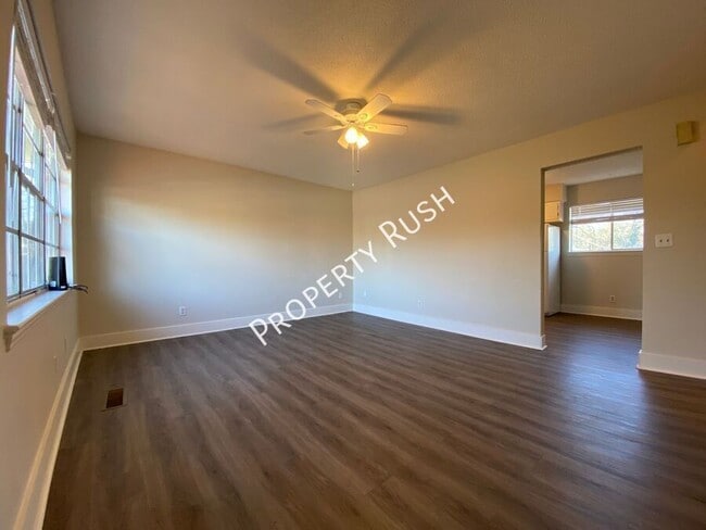 Photo - 4727 Tessie Ln
