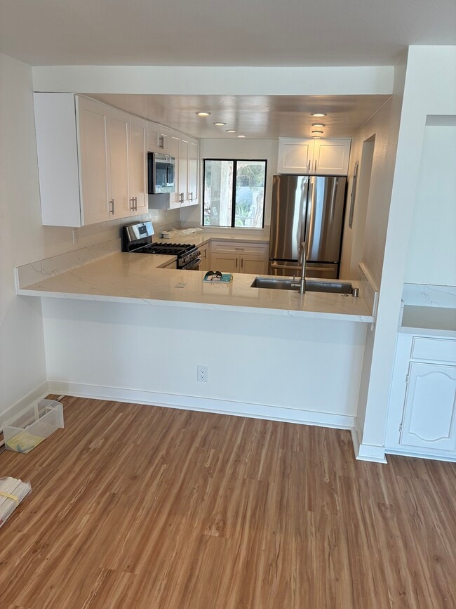 View of kitchen - 736 Gould Ave
