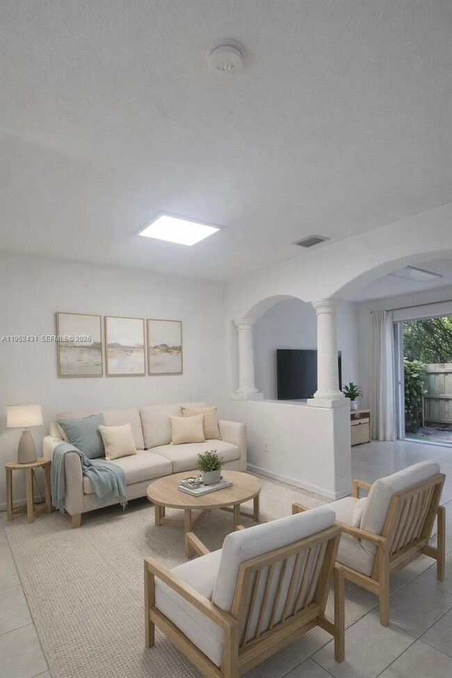 Photo - 1523 SE 24th Ct