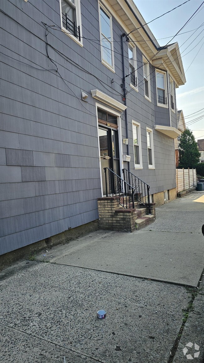 Building Photo - 561 Avenue A Rental